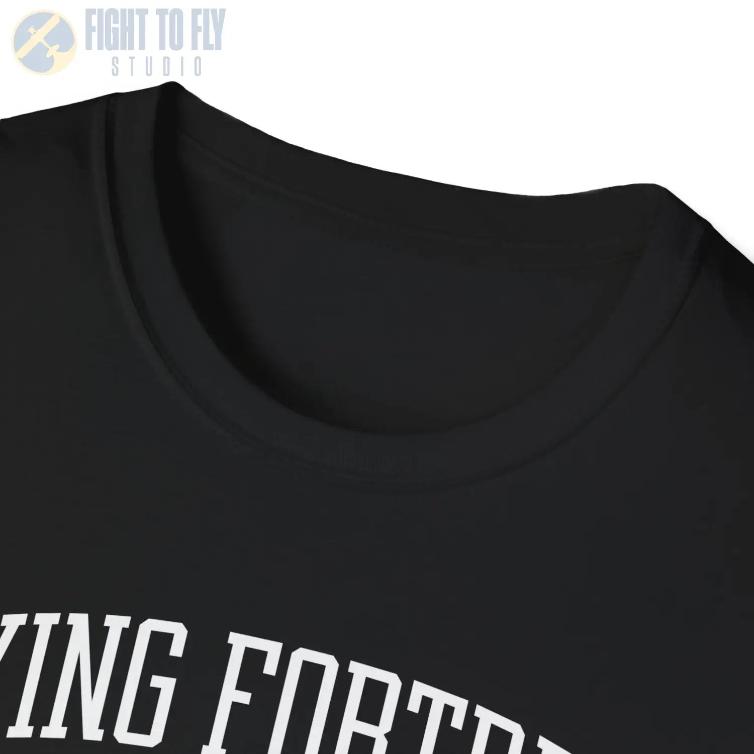 B-17 Flying Fortress - T-Shirt - Pilot gifts - WWII warbird t-shirt