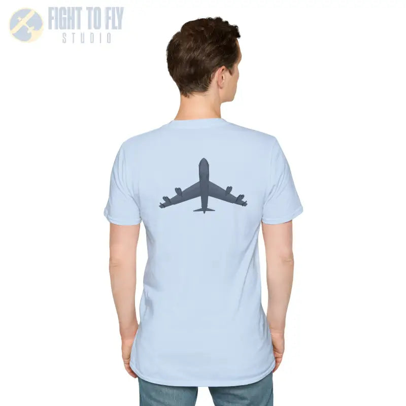 B-52 – The BUFF Never Quits - T-Shirt - Pilot gifts - WWII warbird t-shirt