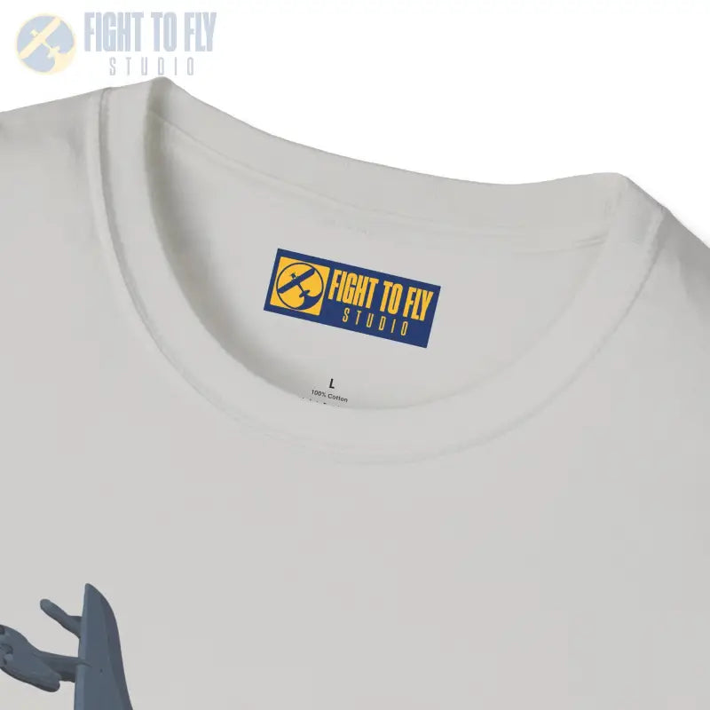 B-52 – The BUFF Never Quits - T-Shirt - Pilot gifts - WWII warbird t-shirt