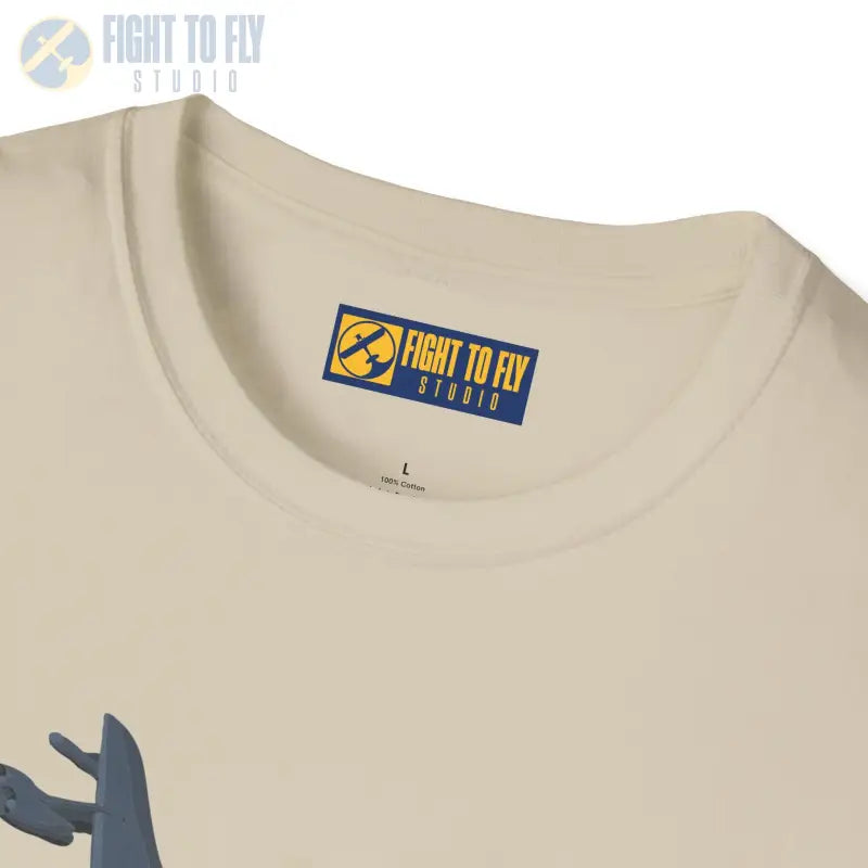 B-52 – The BUFF Never Quits - T-Shirt - Pilot gifts - WWII warbird t-shirt