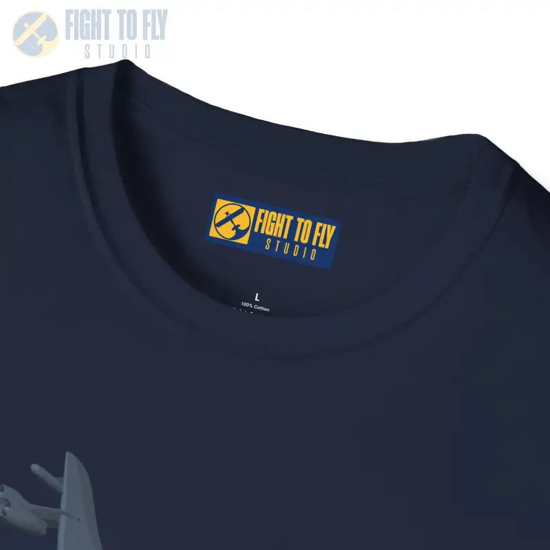 B-52 – The BUFF Never Quits - T-Shirt - Pilot gifts - WWII warbird t-shirt