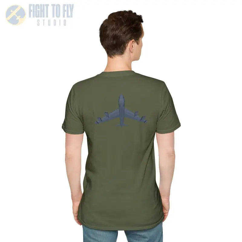 B-52 – The BUFF Never Quits - T-Shirt - Pilot gifts - WWII warbird t-shirt