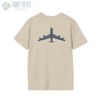 B-52 – The BUFF Never Quits - T-Shirt - Pilot gifts - WWII warbird t-shirt