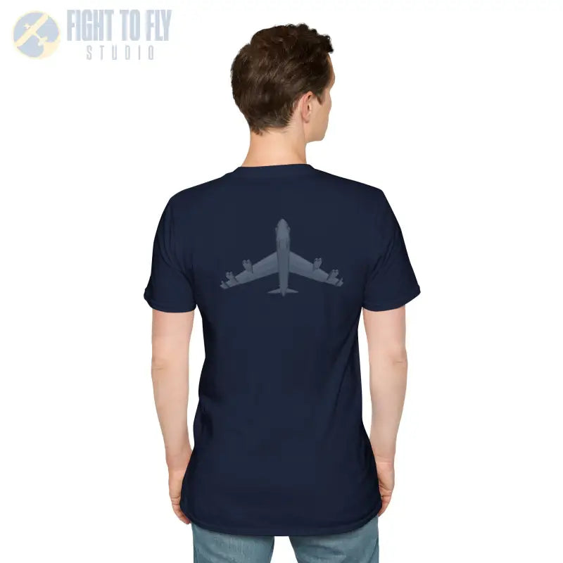 B-52 – The BUFF Never Quits - T-Shirt - Pilot gifts - WWII warbird t-shirt