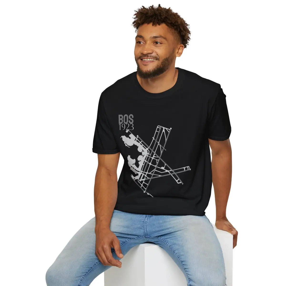BOS Boston Logan International 1923 - Tee - T-Shirt - Pilot gifts - WWII warbird t-shirt