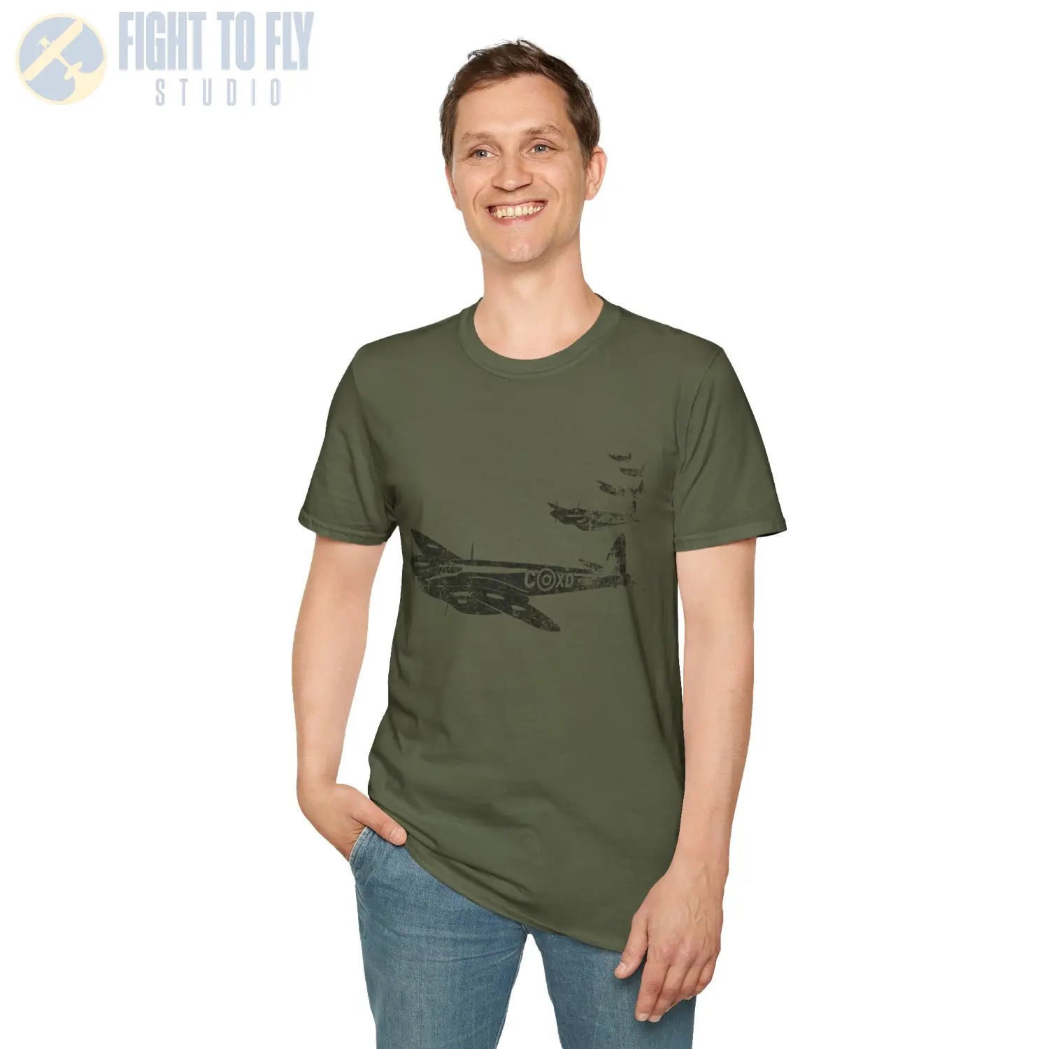De Havilland Mosquito “Formation Flight” WWII T-Shirt - Pilot gifts - warbird t-shirt