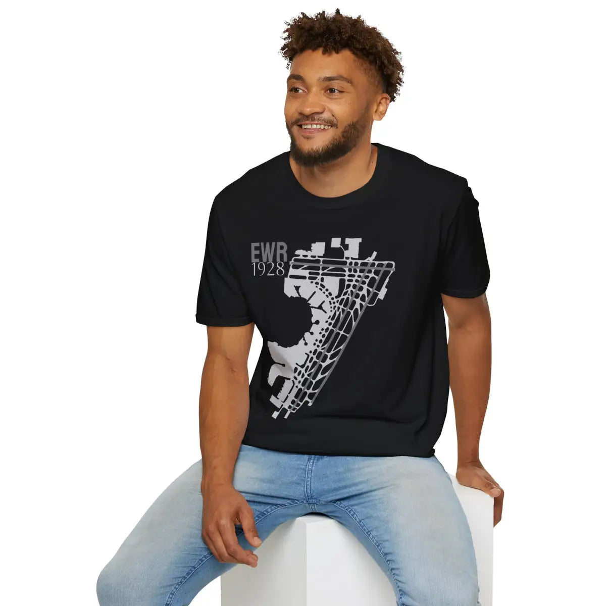 EWR Newark Liberty International 1928 - Tee - T-Shirt - Gifts for pilots - Aviation apparel