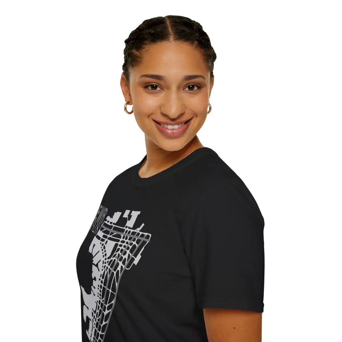 EWR Newark Liberty International 1928 - Tee - T-Shirt - Pilot gifts - WWII warbird t-shirt