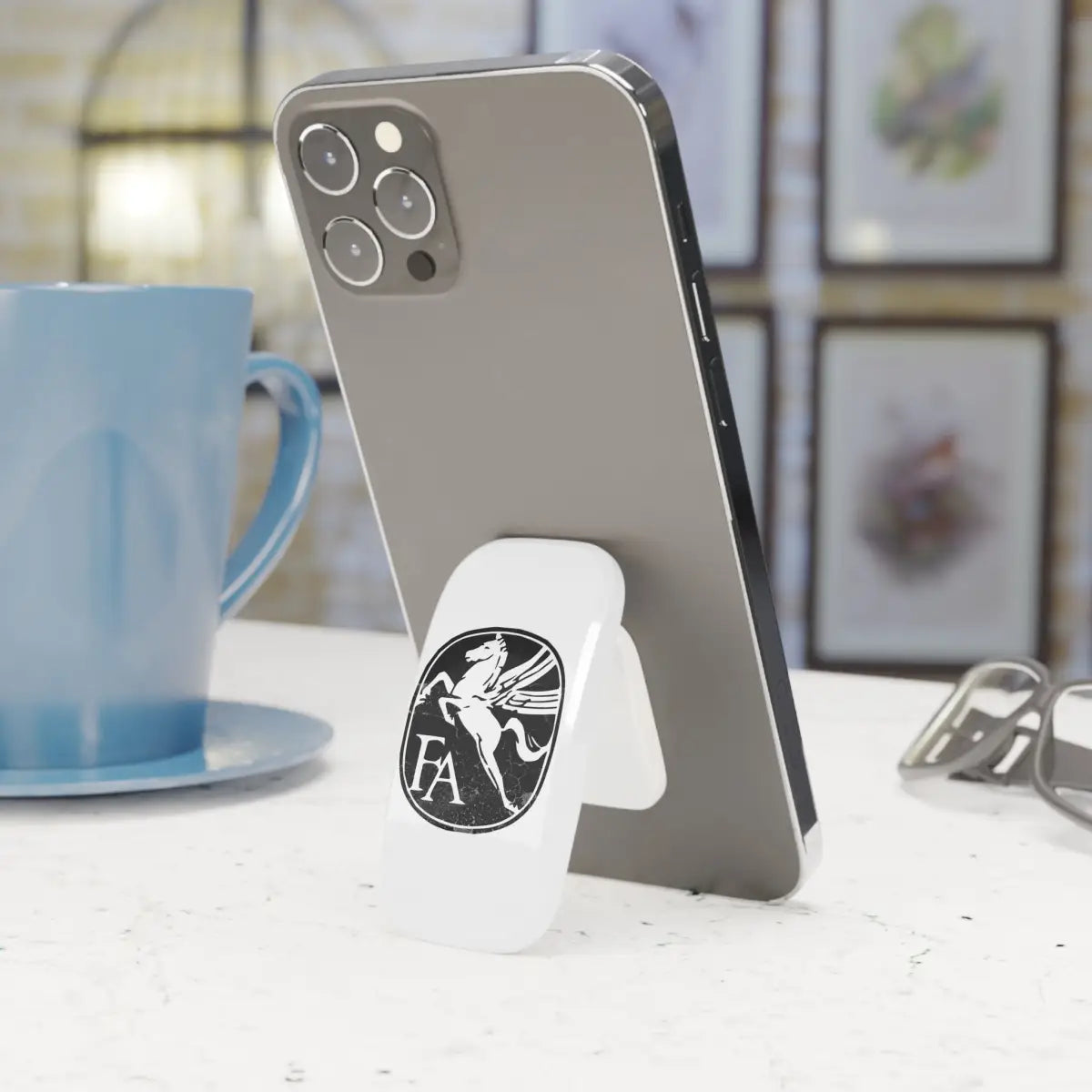 Fairchild Aircraft Phone Click-On Grip with Pegasus Design - Accessories - Gifts for pilots - Aviation apparel
