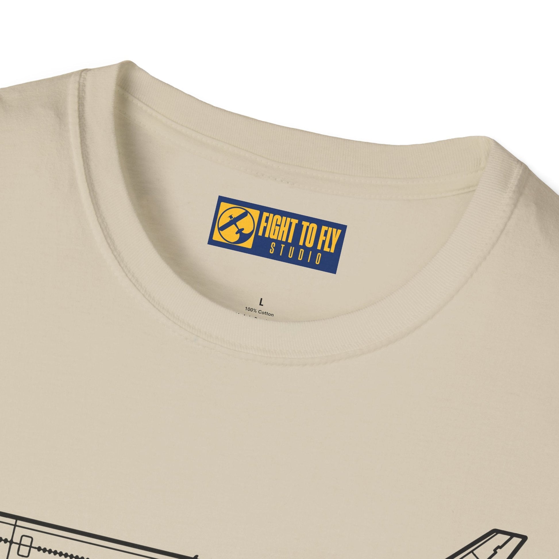 MD-11 T-Shirt – Trijet Widebody Jet Side Profile Aviation Tee - Pilot gifts - WWII warbird t-shirt