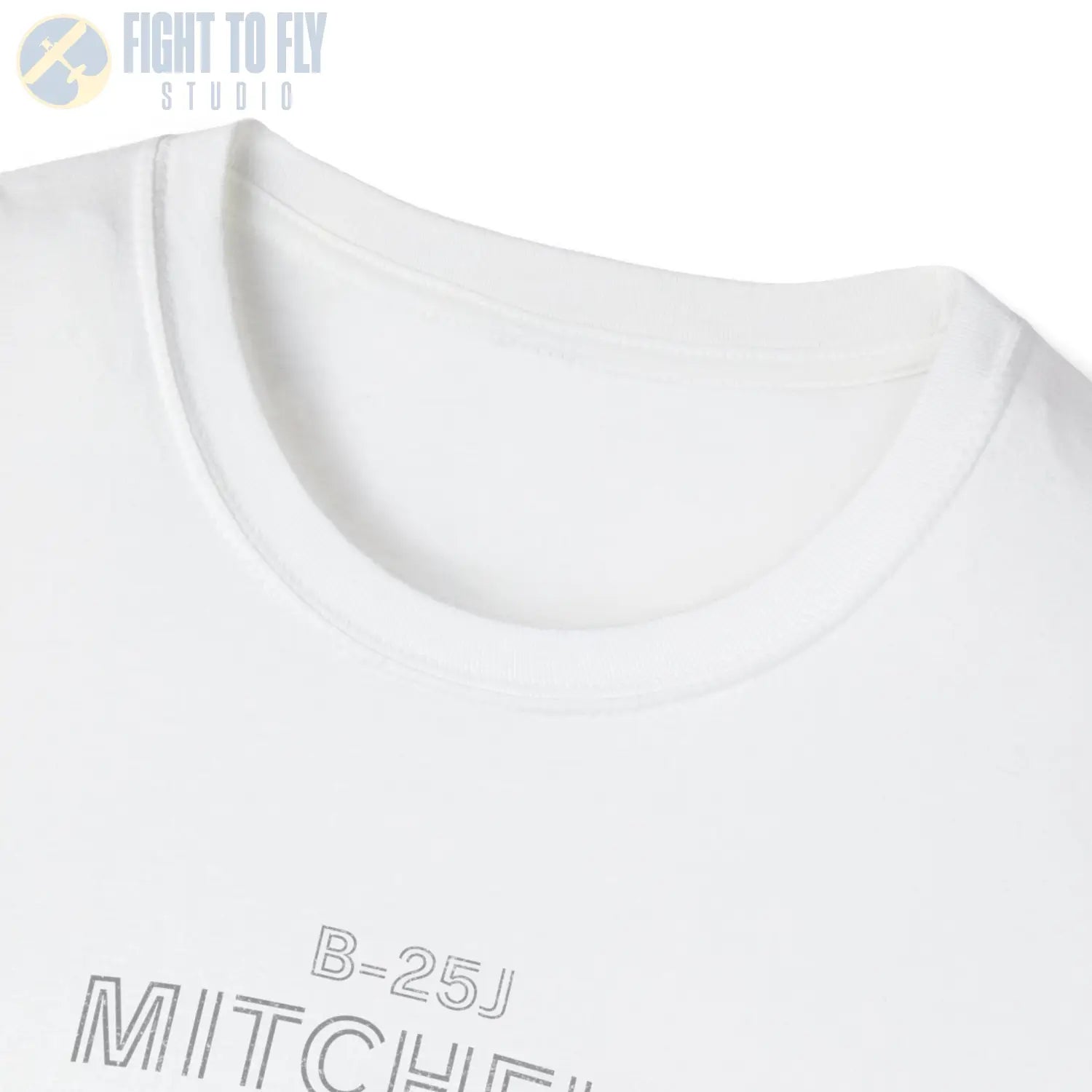 North American B-25J Mitchell — T-shirt - T-Shirt - Pilot gifts - WWII warbird t-shirt