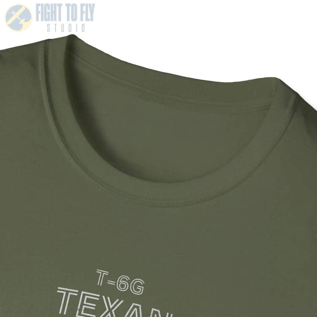 North American T-6 Texan — T-shirt - T-Shirt - Pilot gifts - WWII warbird t-shirt