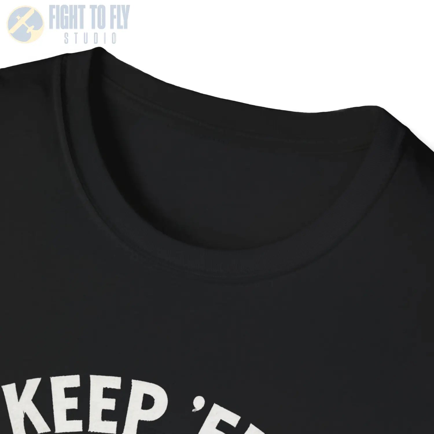 P-40 “Keep ’Em Flying!” - T-Shirt - Pilot gifts - WWII warbird t-shirt