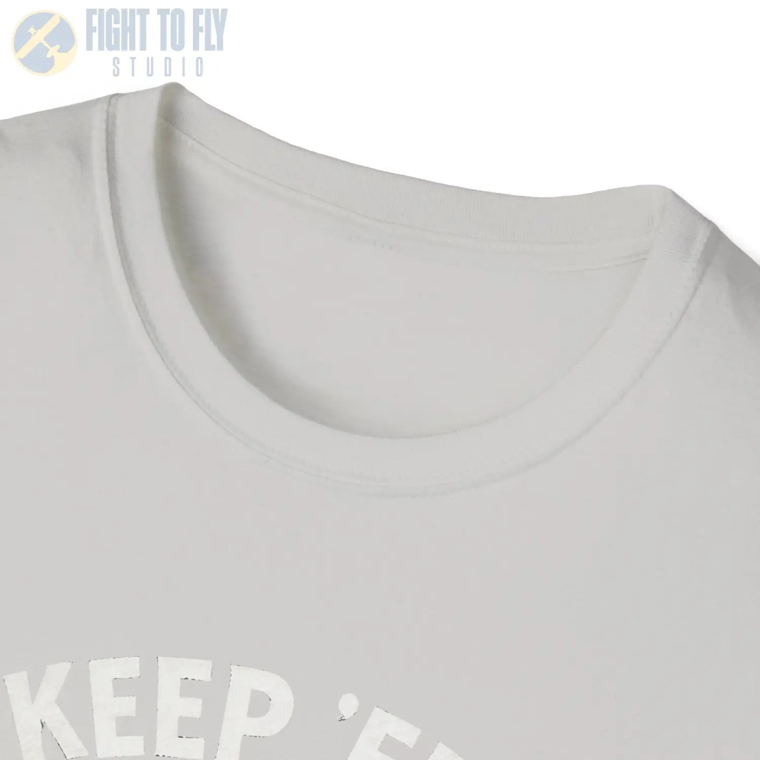 P-40 “Keep ’Em Flying!” - T-Shirt - Pilot gifts - WWII warbird t-shirt