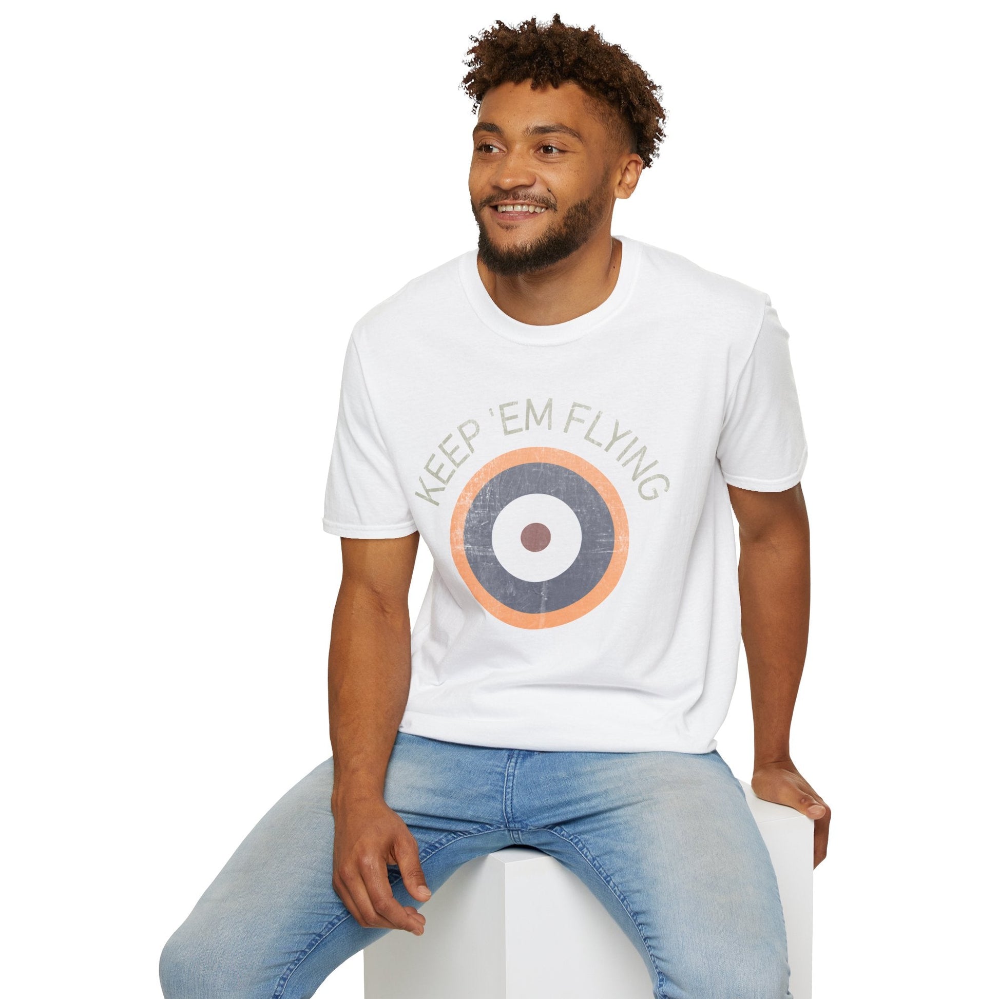 RAF Type A2 Roundel “Keep ’Em Flying” WWII Heritage T Shirt – Royal Air Force Insignia Pilot gifts warbird t shirt