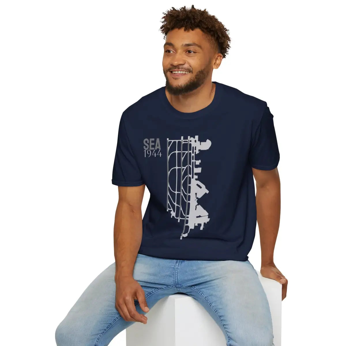 SEA Seattle-Tacoma International - 1944 - Tee - T-Shirt - Gifts for pilots - Aviation apparel