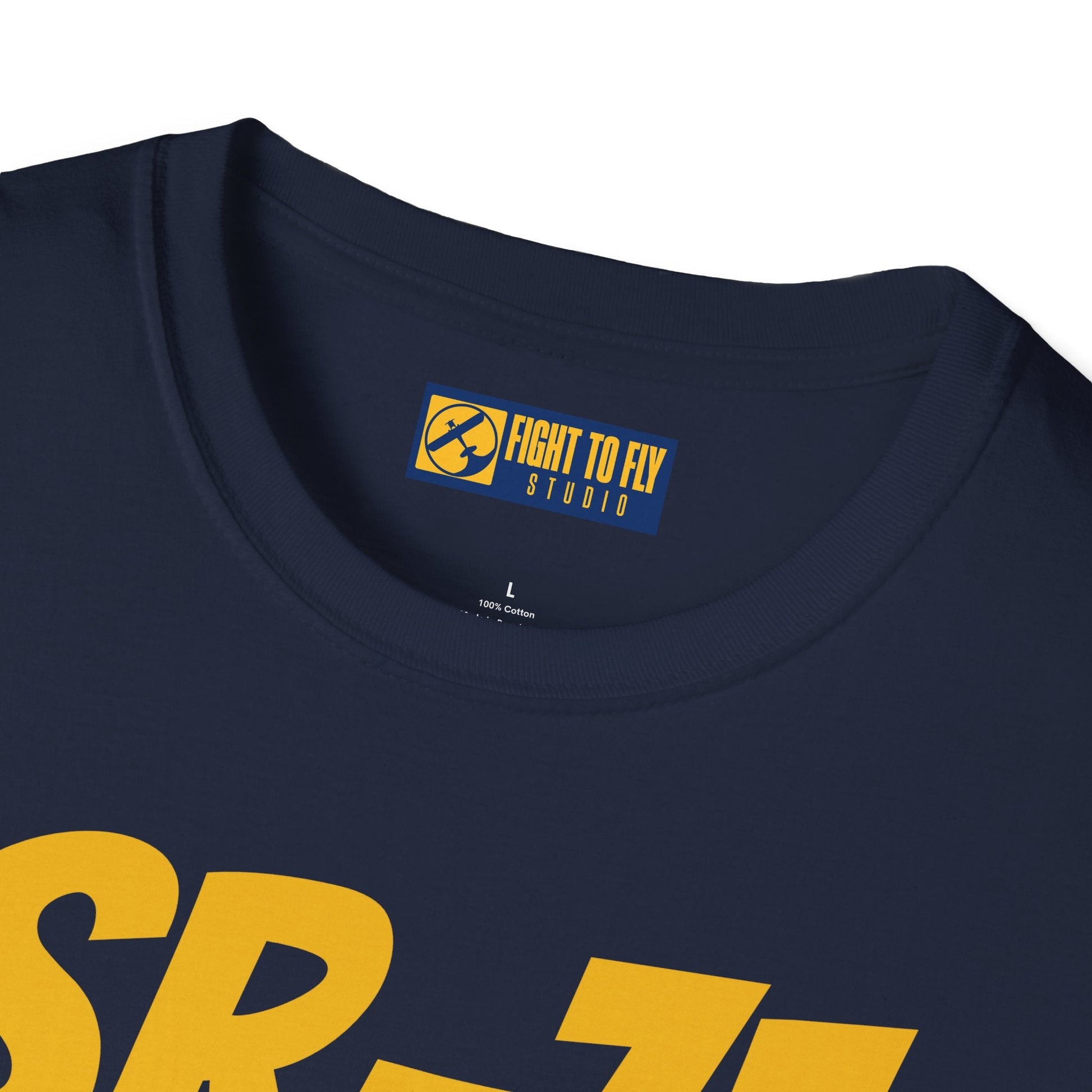 SR-71 Blackbird Side Profile T-Shirt – High-Speed Recon Jet Tee - Gifts for pilots - Aviation apparel